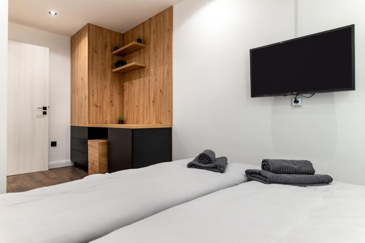 Downtown Luxury By Stlcz With 2 Bathrooms Budapeşte Dış mekan fotoğraf