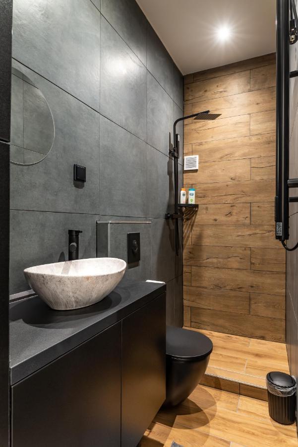 Downtown Luxury By Stlcz With 2 Bathrooms Budapeşte Dış mekan fotoğraf